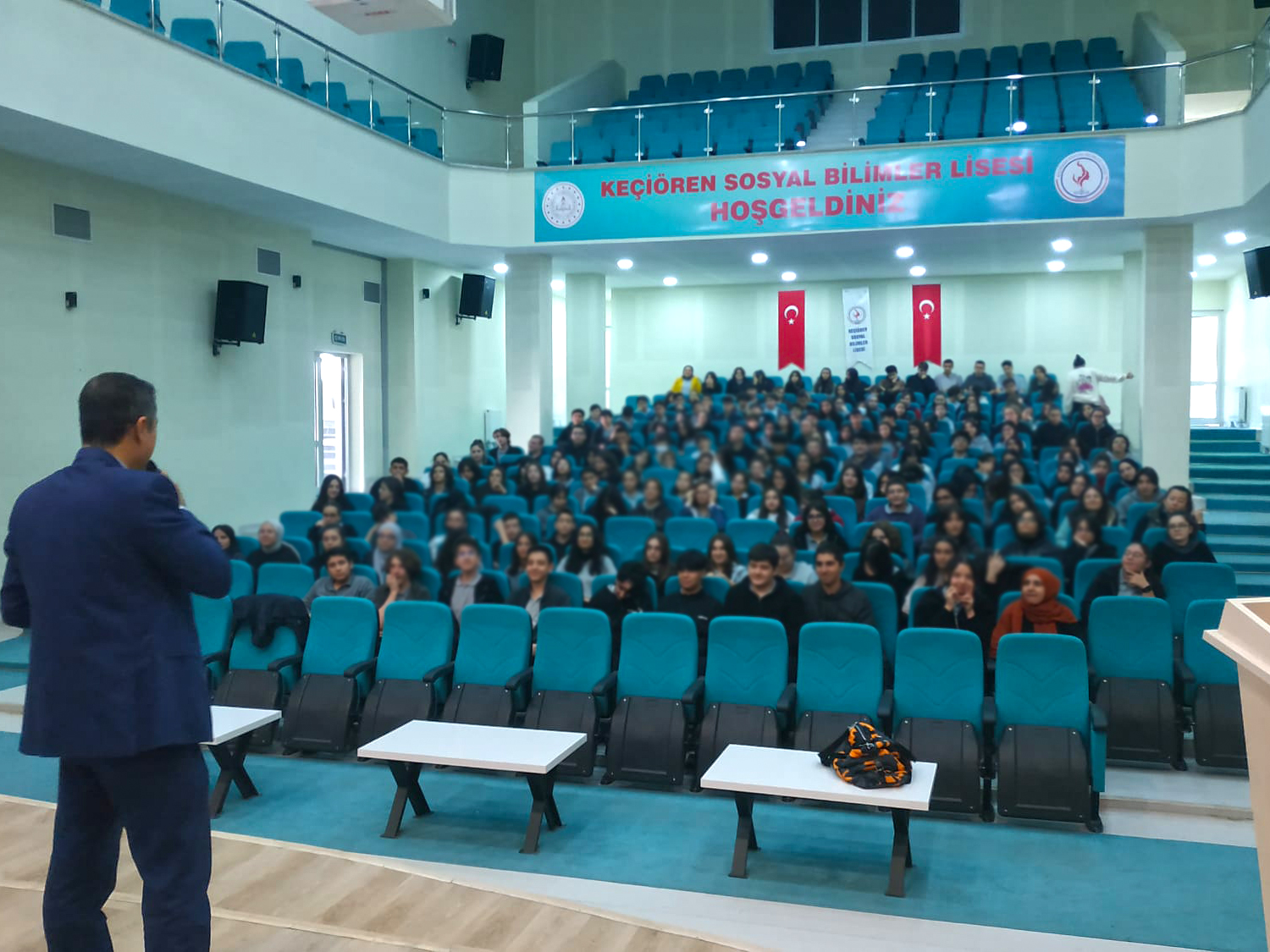Ankara Keçiören Sosyal Bilimler Lisesi Öğrencilerine Yönelik Bilinçli ve Güvenli İnternet Kullanımı Semineri