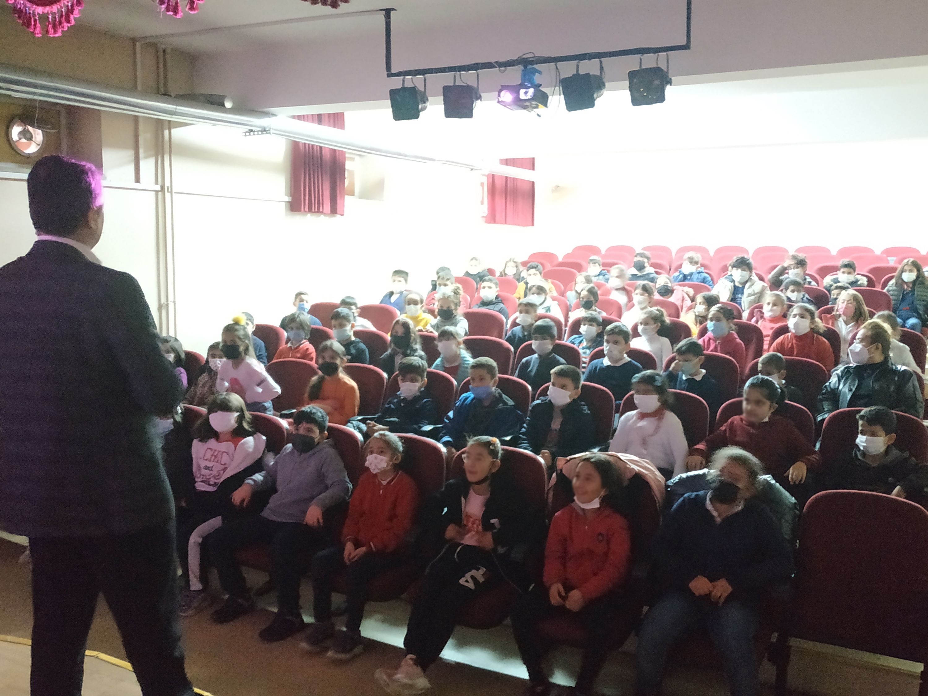 Ankara Mamak Çocuk Sevenler İlkokulu Öğrencilerine Yönelik Bilinçli ve Güvenli İnternet Kullanımı Semineri